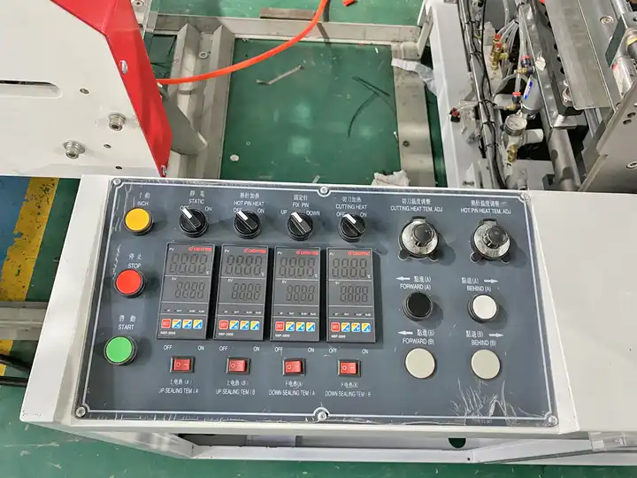 Машина для производства полиэтиленовых пакетов  электрика