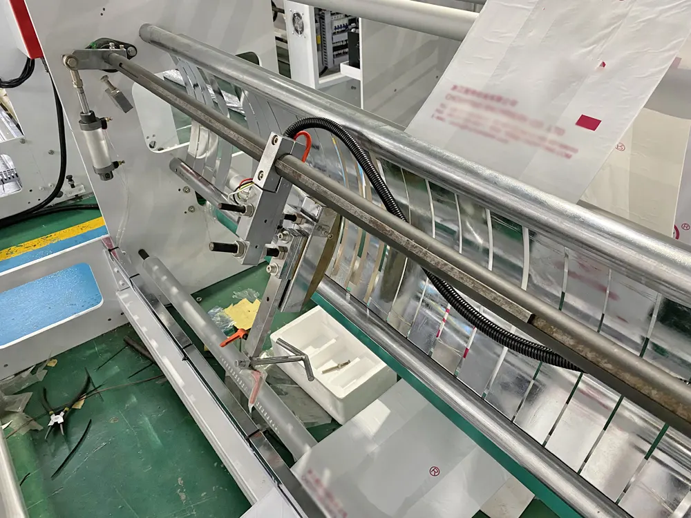 Состав оборудования производства полиэтиленовых пакетов