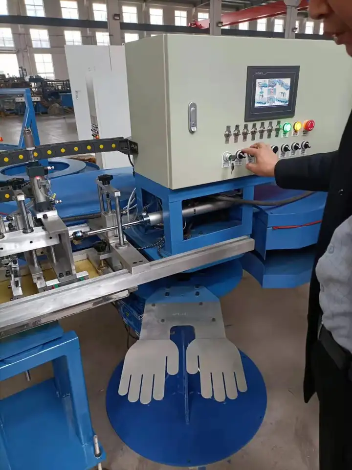 Инновационная ротационная машина для производства перчаток: превосходство в каждом шаге производства