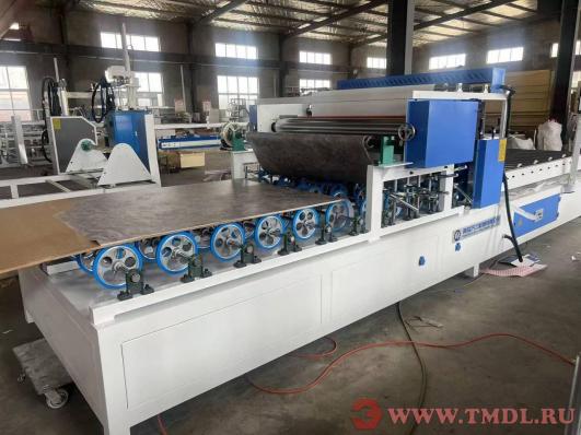 Линия ламинации плоских плит (модель VSK-1350)