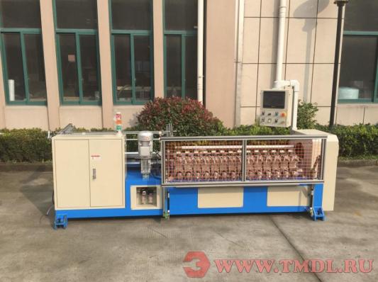 Станок для производства липких роликов для чистки одежды